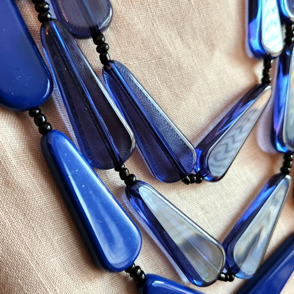 Deep Blue Multi-Strand Resin Statement Necklace ๐ - Picture 2 of 16